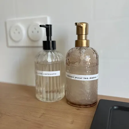 Private And Garden 10 Min From Mont St-michel *