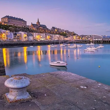 בית נופש Private And Garden 10 Min From Mont St-michel פונטורסון