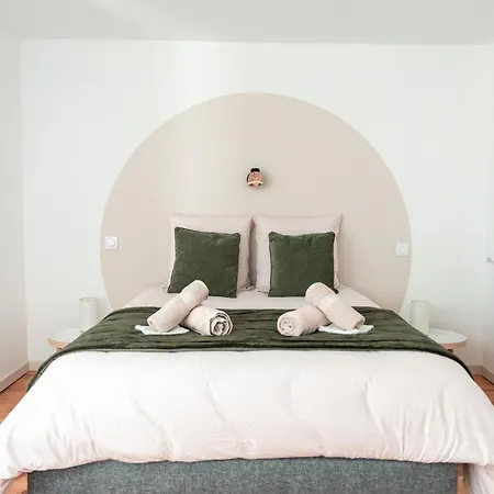 Private And Garden 10 Min From Mont St-michel