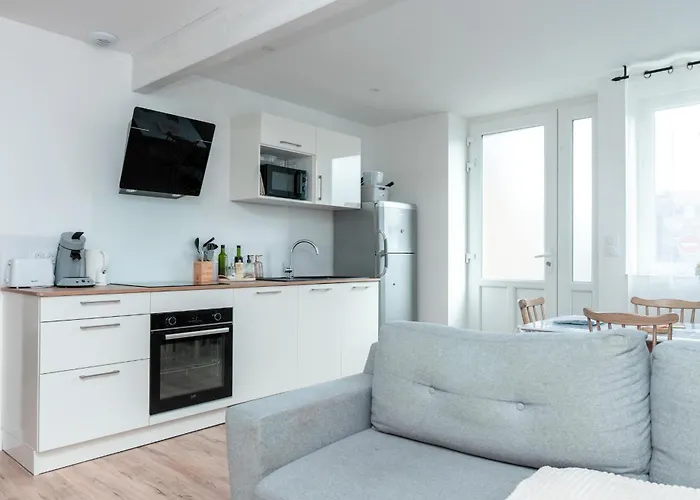 Holiday home Private And Garden 10 Min From Mont St-michel Pontorson